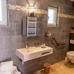 Le Domaine D'angerville - D'hotes Bed & Breakfast Angerville (Calvados)