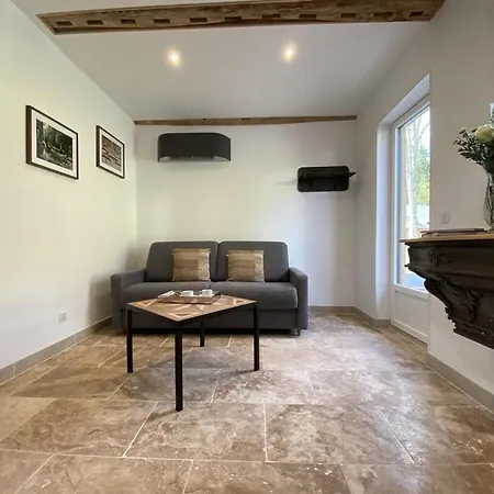 Le Domaine D'angerville - D'hotes