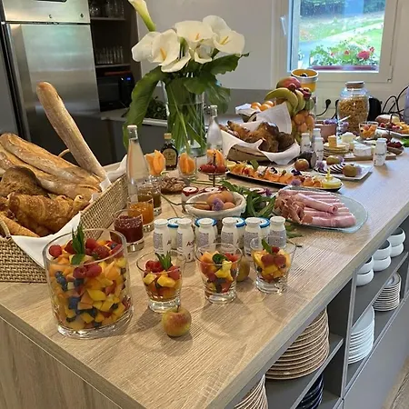 Bed & Breakfast Le Domaine D'angerville - D'hotes