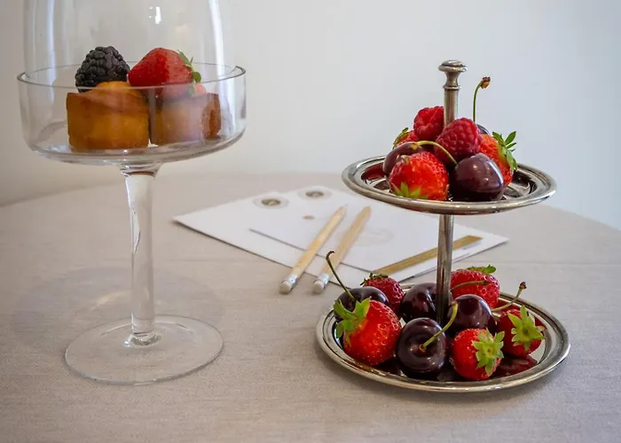 Le Domaine D'angerville - D'hotes Bed & Breakfast