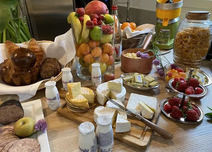 Le Domaine D'angerville - D'hotes